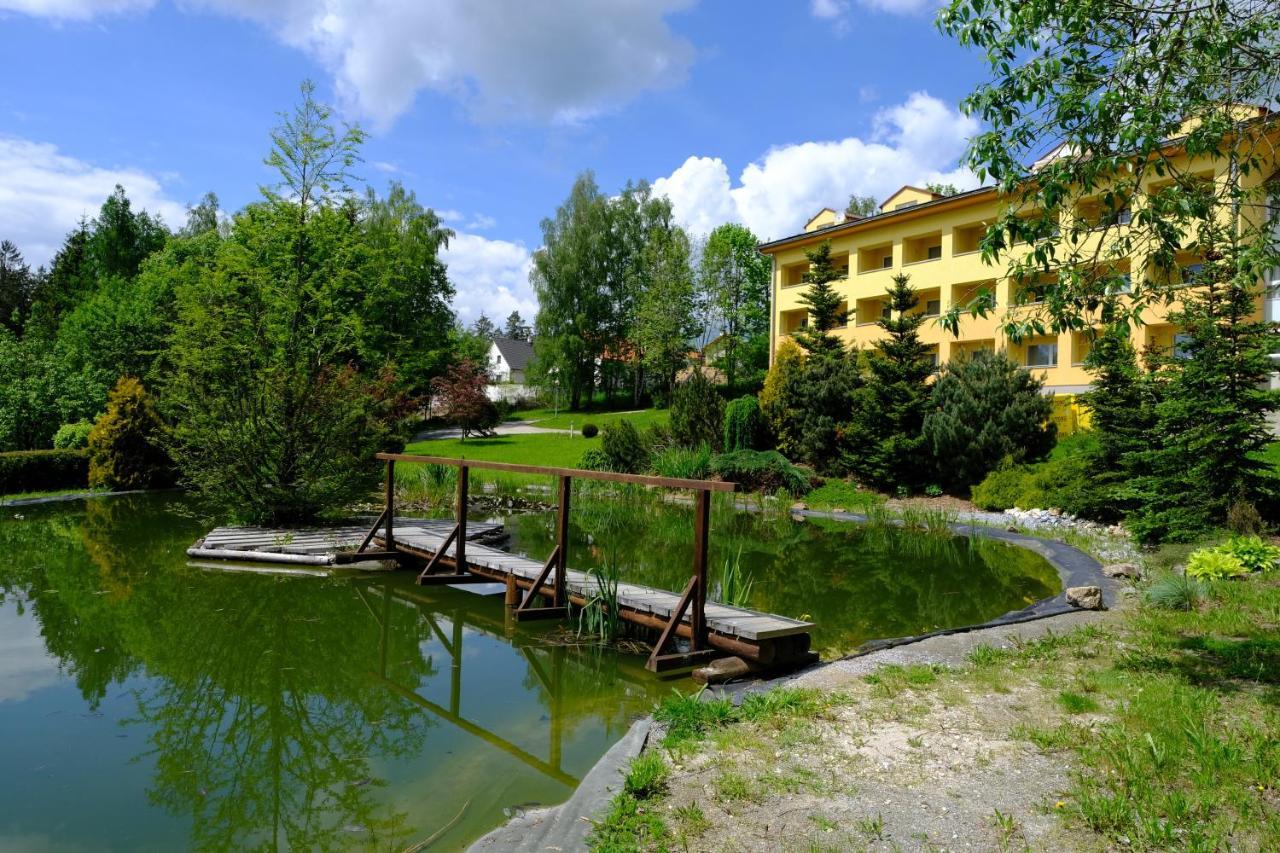 Lipno Wellness - Frymburk C 401 Apartman Kültér fotó