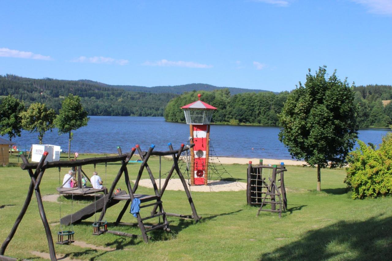 Lipno Wellness - Frymburk C 401 Apartman Kültér fotó